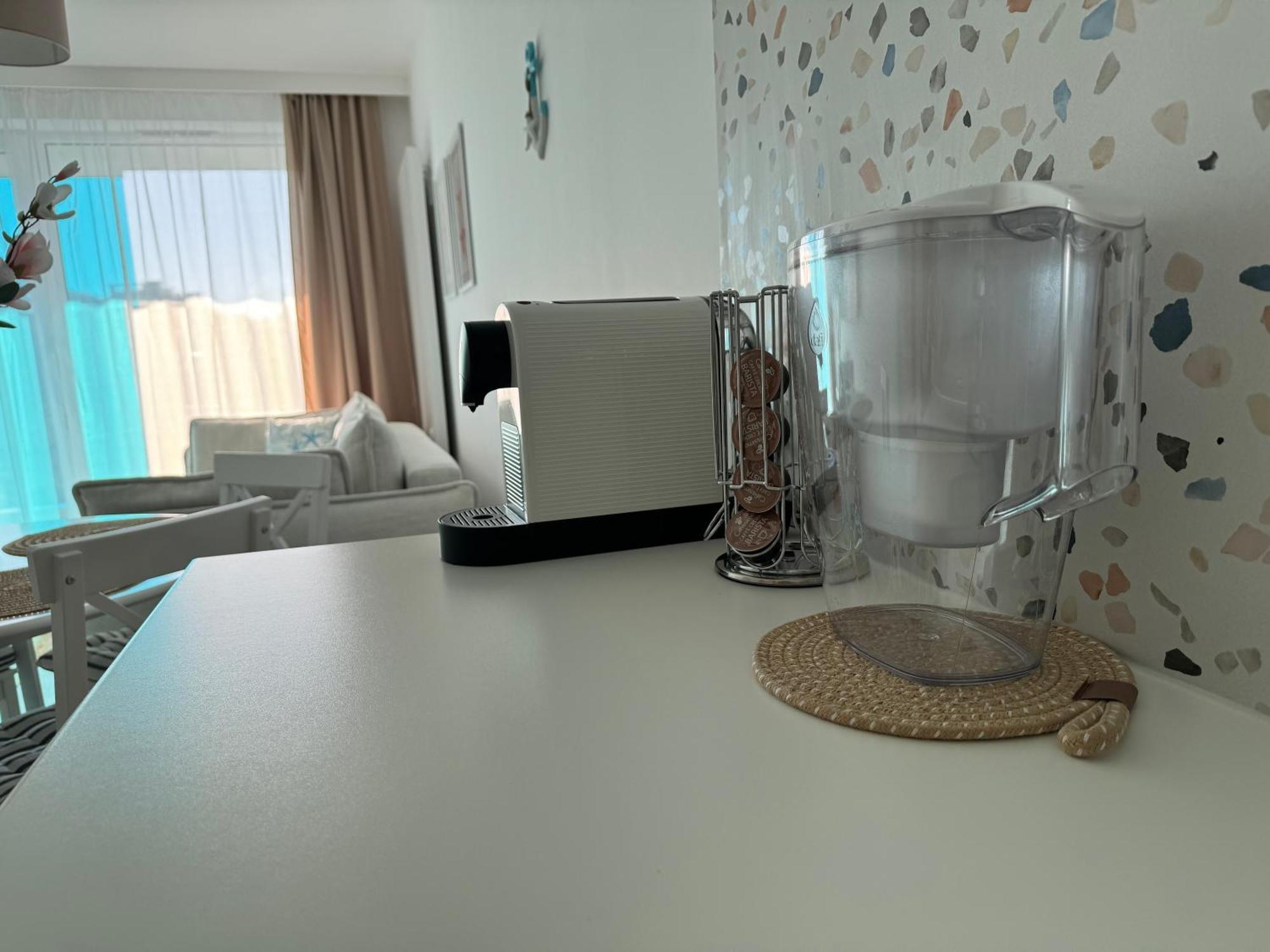 4Summer Kolobrzeg Apartamenty White Blue Sauna & Fitness & Parking 100 Metrow Do Pieknej Szerokiej Piaszczystej Plazy, Wspanialy Widok Z Duzego Tarasu! 100 Meter Zu Einem Schoenen Breiten Sandstrand, Herrliche Aussicht Von Einer Grossen Terrasse! Bagian luar foto
