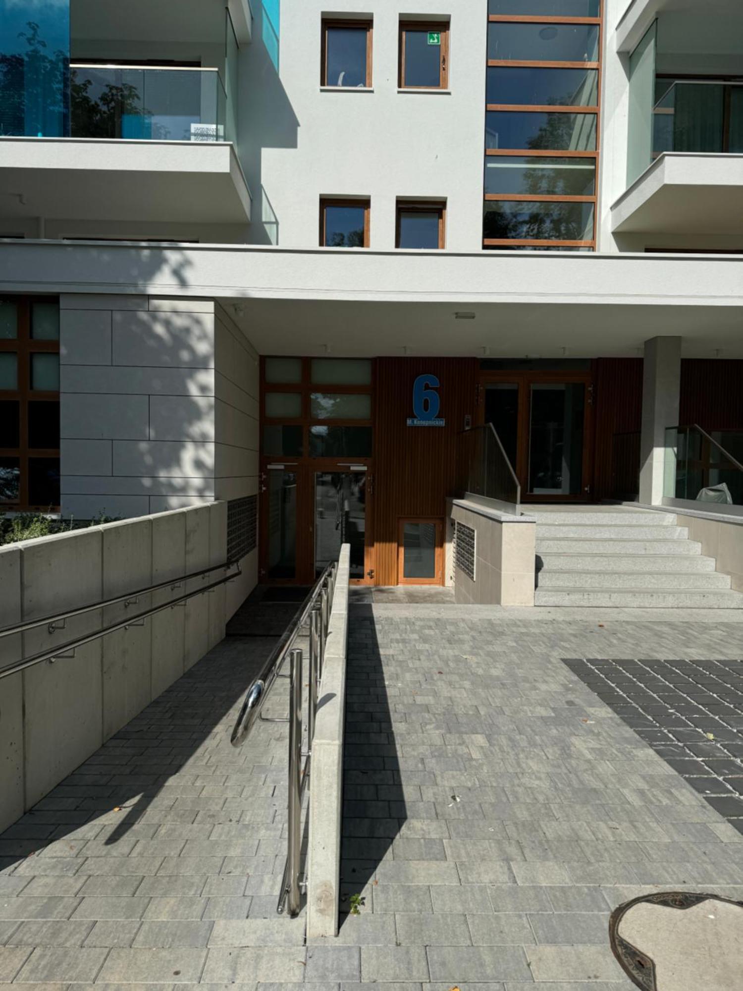4Summer Kolobrzeg Apartamenty White Blue Sauna & Fitness & Parking 100 Metrow Do Pieknej Szerokiej Piaszczystej Plazy, Wspanialy Widok Z Duzego Tarasu! 100 Meter Zu Einem Schoenen Breiten Sandstrand, Herrliche Aussicht Von Einer Grossen Terrasse! Bagian luar foto