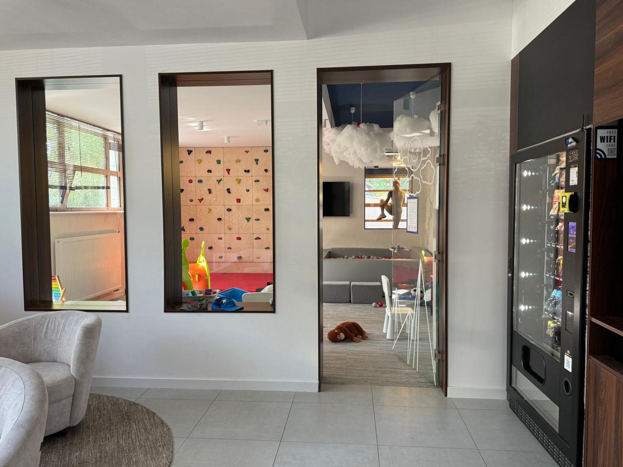 4Summer Kolobrzeg Apartamenty White Blue Sauna & Fitness & Parking 100 Metrow Do Pieknej Szerokiej Piaszczystej Plazy, Wspanialy Widok Z Duzego Tarasu! 100 Meter Zu Einem Schoenen Breiten Sandstrand, Herrliche Aussicht Von Einer Grossen Terrasse! Bagian luar foto